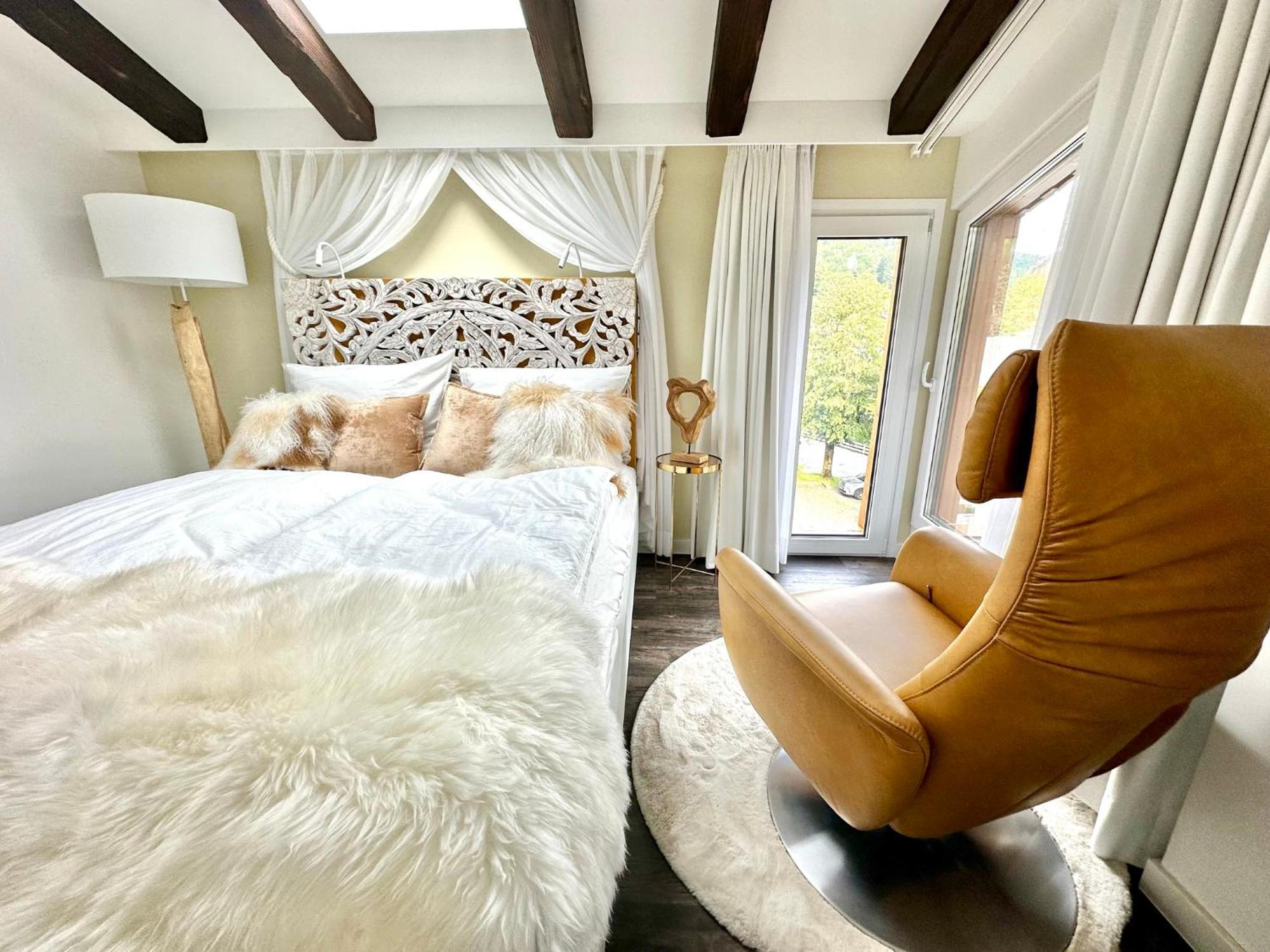 Alpenoase Schliersee - Grosse Suite Mit Sauna Oder Gemuetliche Studio Appartements Eksteriør bilde